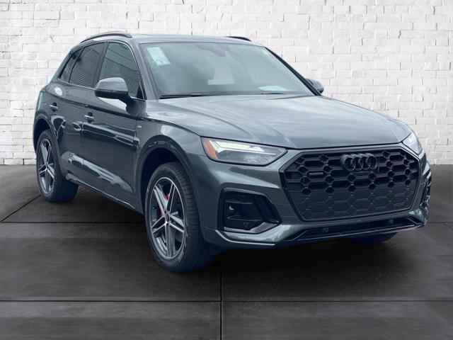 new 2024 Audi Q5 car, priced at $67,385