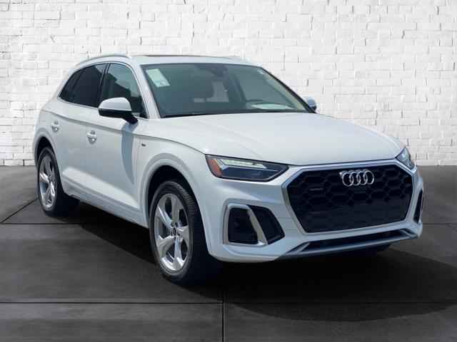 new 2024 Audi Q5 car, priced at $55,895