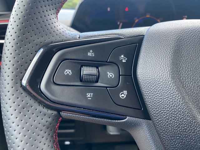 used 2024 Chevrolet TrailBlazer car, priced at $27,487