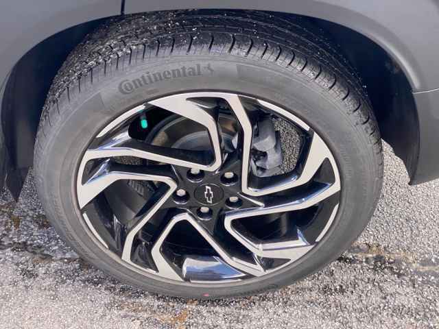used 2024 Chevrolet TrailBlazer car, priced at $27,487