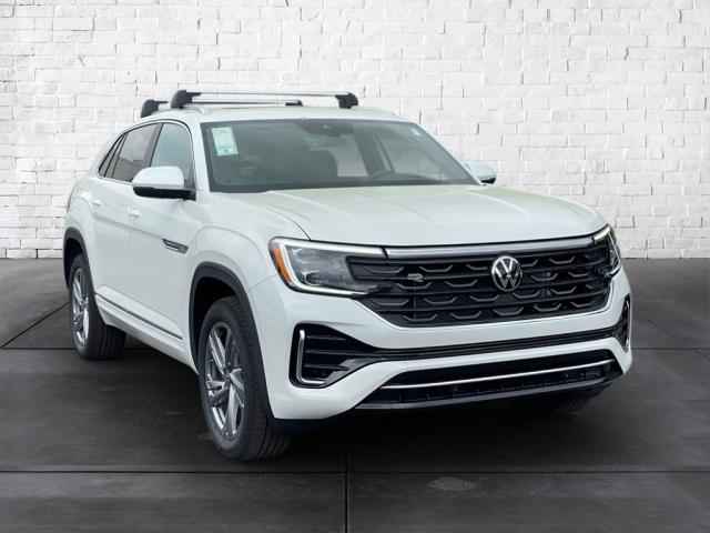 new 2024 Volkswagen Atlas Cross Sport car