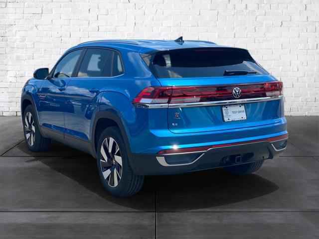 new 2024 Volkswagen Atlas Cross Sport car