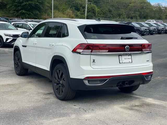 used 2024 Volkswagen Atlas Cross Sport car