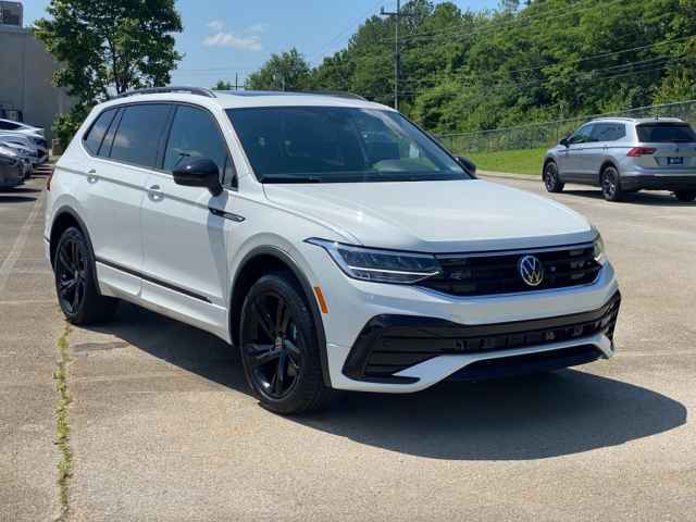 used 2024 Volkswagen Tiguan car, priced at $34,430