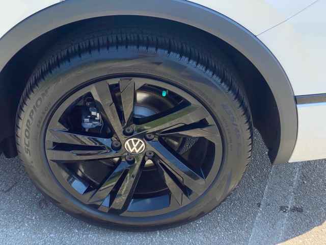 used 2024 Volkswagen Tiguan car, priced at $34,430