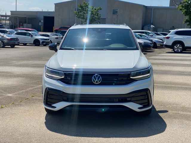 used 2024 Volkswagen Tiguan car, priced at $34,430