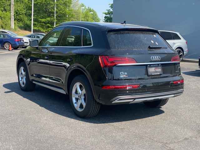 new 2025 Audi Q5 car, priced at $50,050