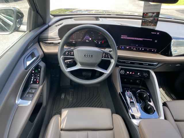 new 2025 Audi Q5 car, priced at $61,300