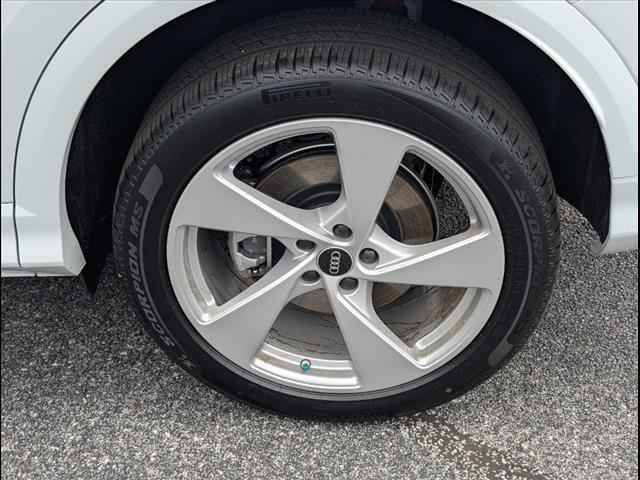 new 2025 Audi Q5 car, priced at $61,300
