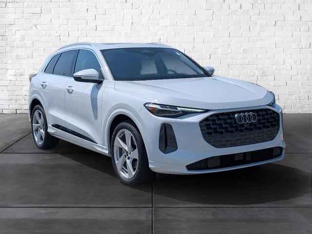 new 2025 Audi Q5 car, priced at $64,250