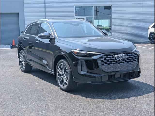 new 2025 Audi Q5 car, priced at $60,975