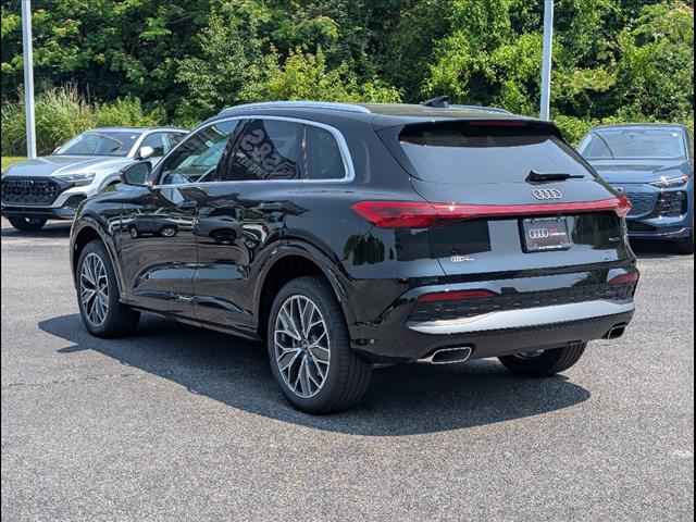 new 2025 Audi Q5 car, priced at $60,975