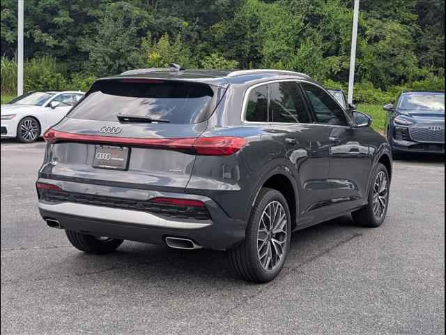new 2025 Audi Q5 car, priced at $60,975