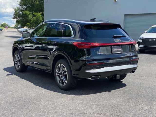 new 2025 Audi Q5 car, priced at $58,750