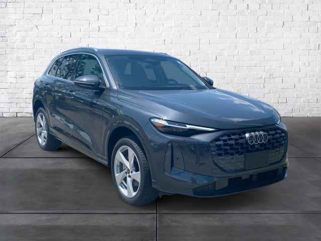 new 2025 Audi Q5 car, priced at $61,300