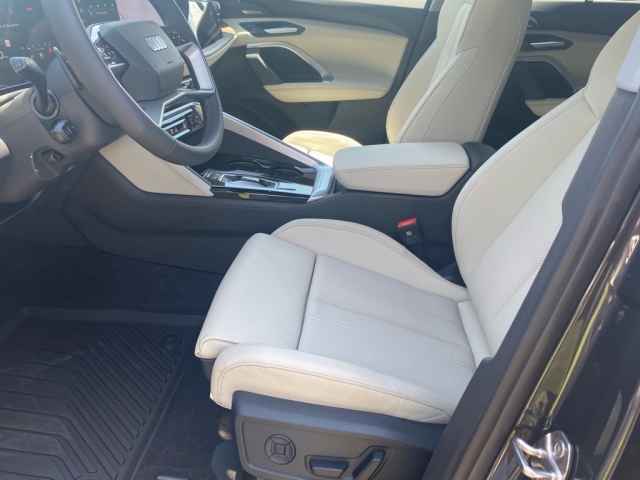new 2025 Audi Q5 car, priced at $61,300