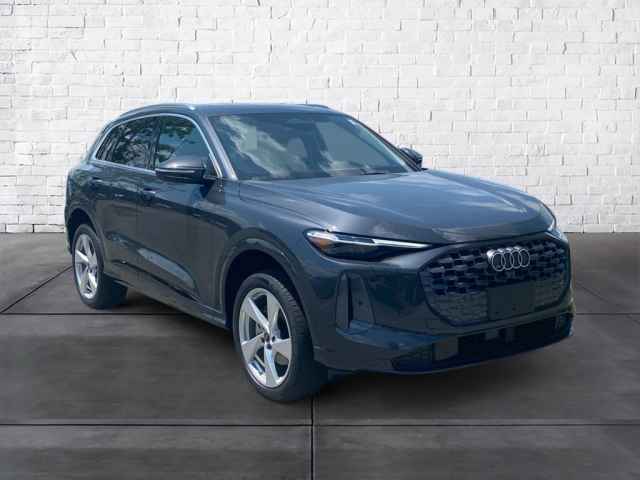 new 2025 Audi Q5 car, priced at $59,390