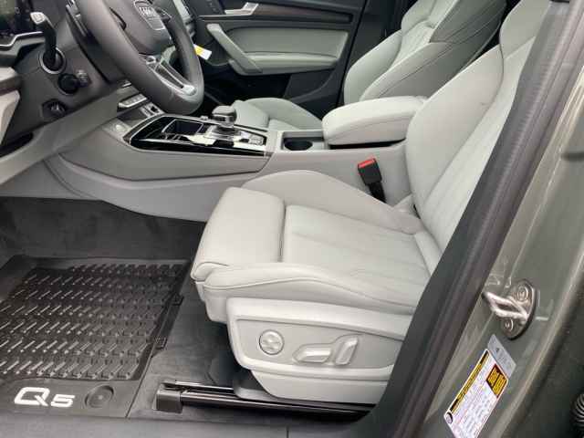 new 2025 Audi Q5 Sportback car, priced at $59,625