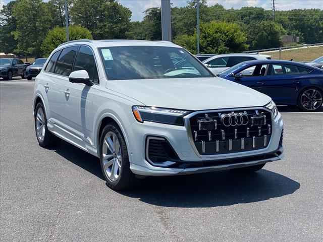 new 2025 Audi Q7 car, priced at $82,435