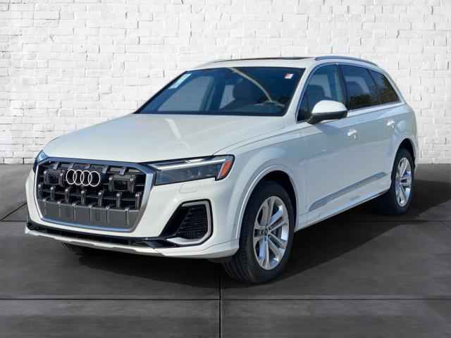 used 2025 Audi Q7 car, priced at $75,800