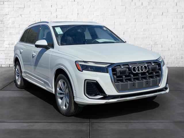 used 2025 Audi Q7 car, priced at $75,650