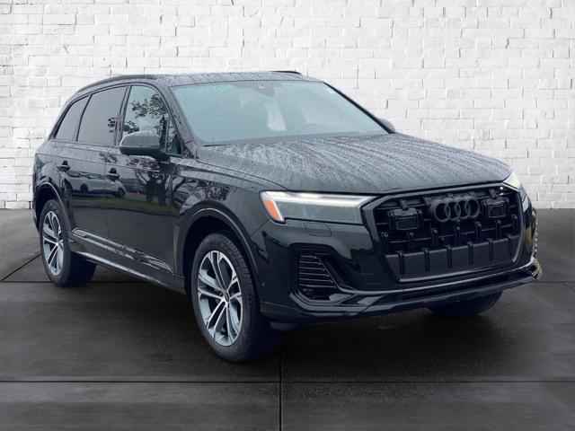 used 2025 Audi Q7 car, priced at $71,450