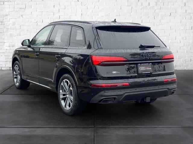 used 2025 Audi Q7 car, priced at $71,450