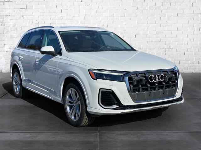 used 2025 Audi Q7 car, priced at $65,600