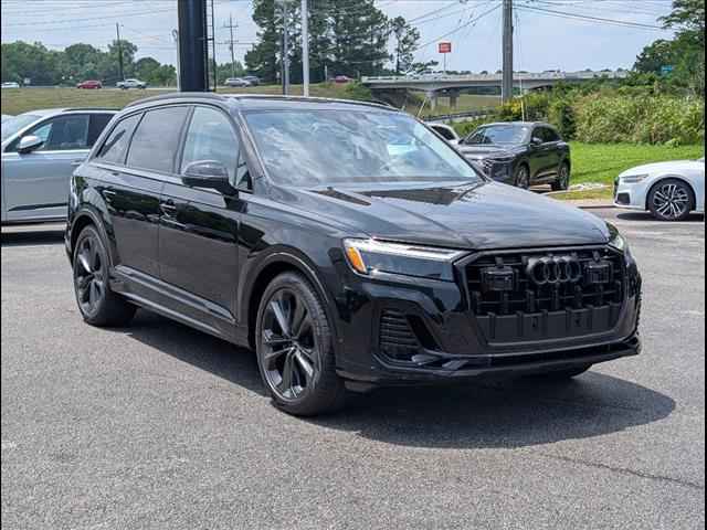 new 2025 Audi Q7 car, priced at $77,450