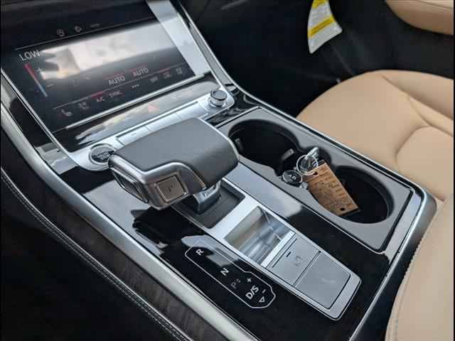 new 2025 Audi Q7 car, priced at $77,450