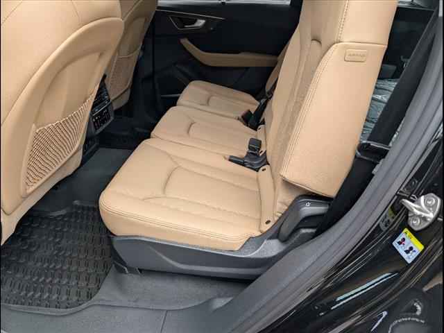new 2025 Audi Q7 car, priced at $77,450