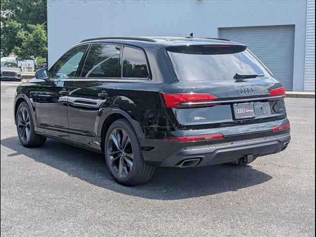 new 2025 Audi Q7 car, priced at $77,450