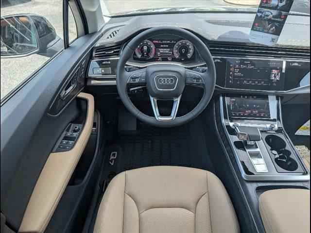 new 2025 Audi Q7 car, priced at $77,450