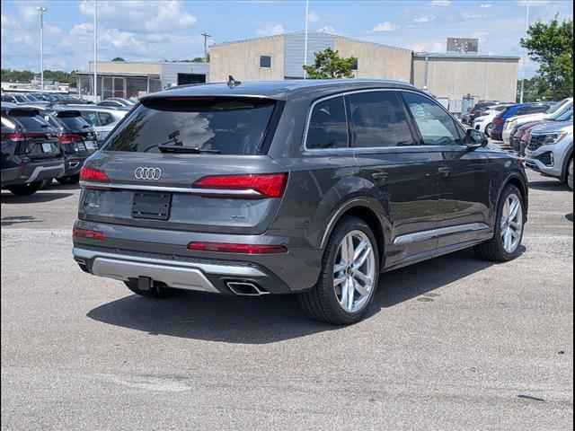 new 2025 Audi Q7 car, priced at $76,295