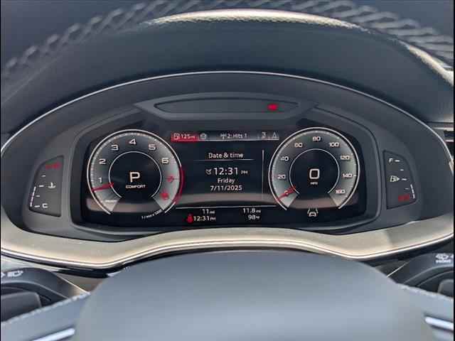 new 2025 Audi Q7 car, priced at $76,295