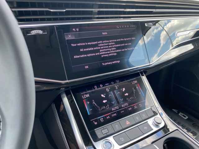 new 2025 Audi Q7 car, priced at $65,970