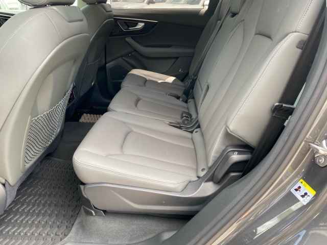 new 2025 Audi Q7 car, priced at $65,970