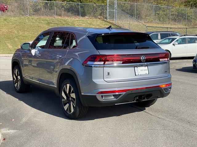 used 2025 Volkswagen Atlas Cross Sport car