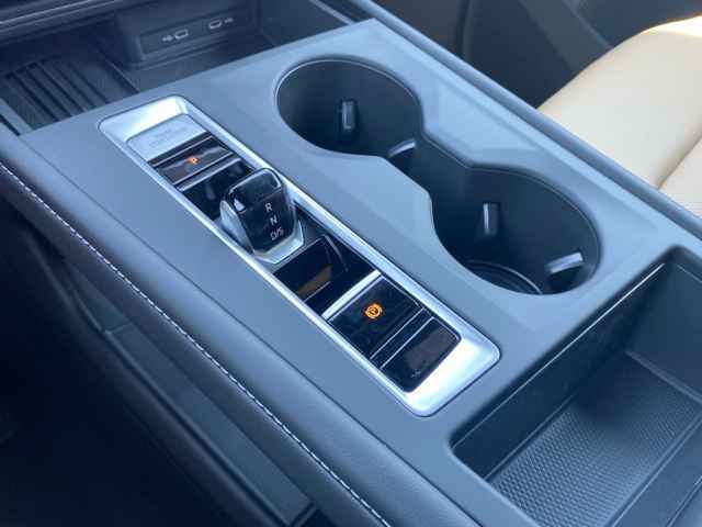 new 2025 Volkswagen Atlas Cross Sport car