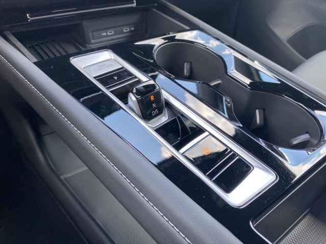 new 2025 Volkswagen Atlas Cross Sport car