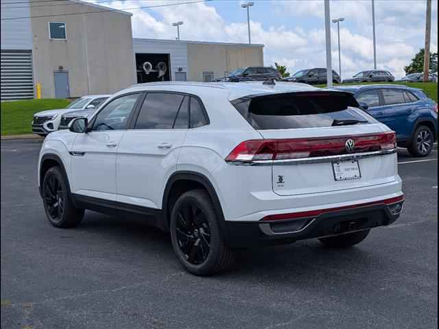 new 2025 Volkswagen Atlas Cross Sport car
