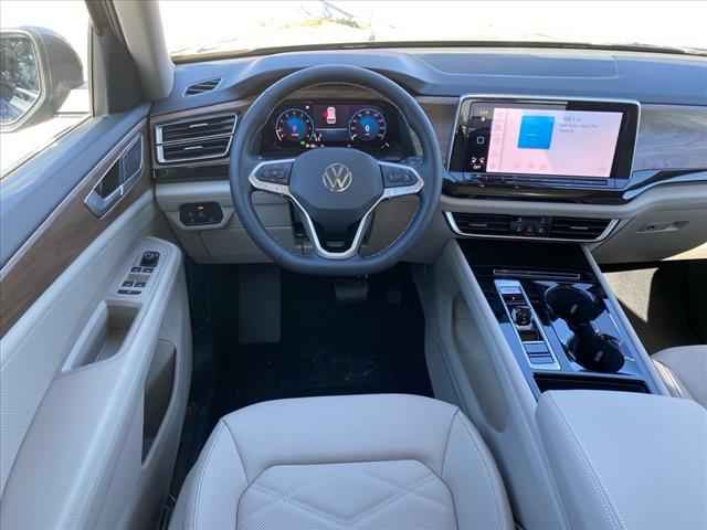 new 2025 Volkswagen Atlas car