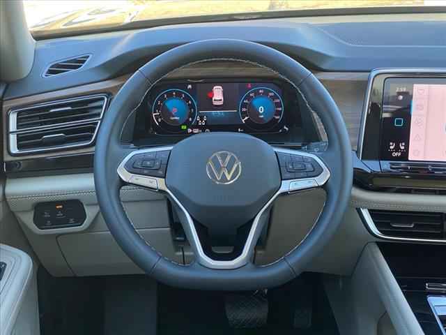 new 2025 Volkswagen Atlas car