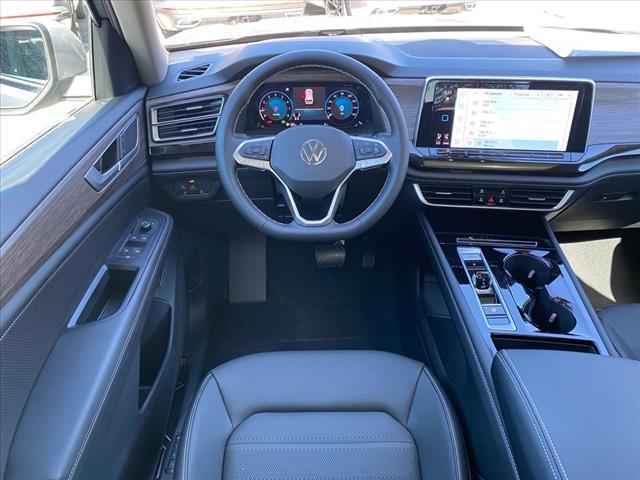 new 2025 Volkswagen Atlas car