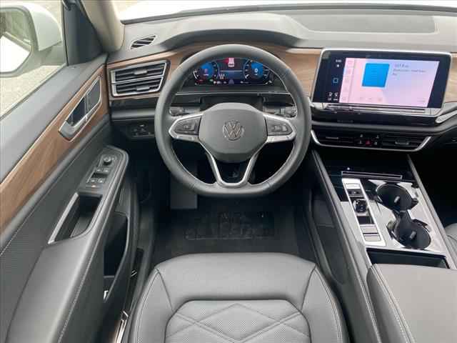 new 2025 Volkswagen Atlas car