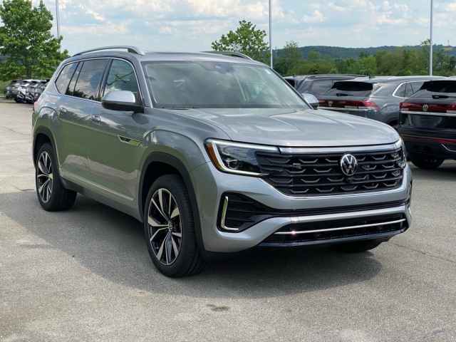 new 2025 Volkswagen Atlas car