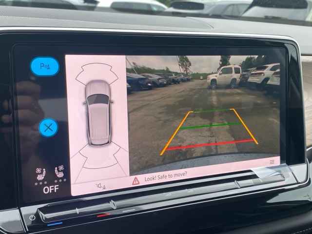 new 2025 Volkswagen Atlas car