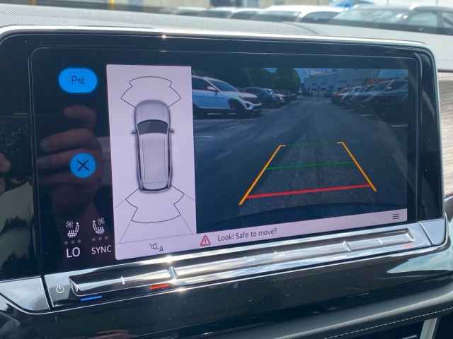 new 2025 Volkswagen Atlas car