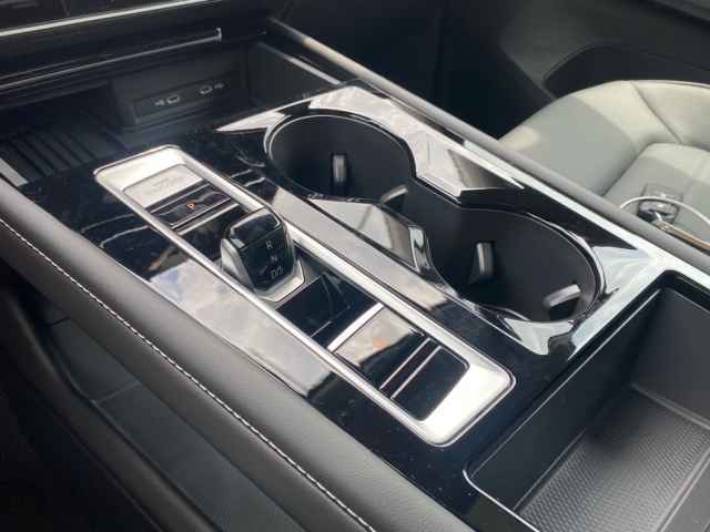 new 2025 Volkswagen Atlas car