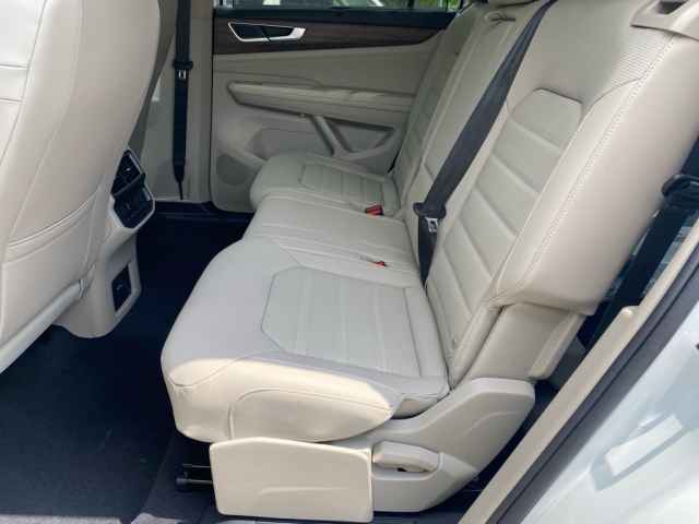 new 2025 Volkswagen Atlas car